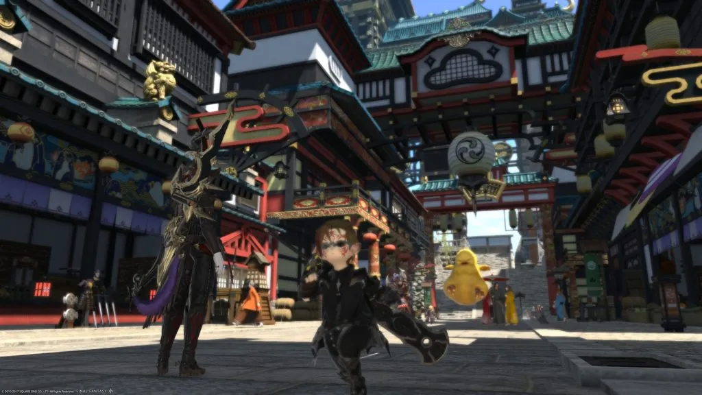 This anonymous lalafel photobombed my shot of the Kugane market.