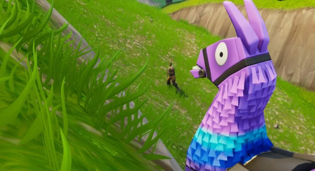 Permanently-surprised loot pinata lurks on high. (It contained tons of building resources, ammo, and some equipment, by the way-no new skins or anything.)