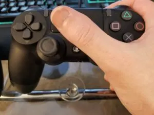 Oh noes I can&rsquo;t reach the d-pad buttons on the PS4 controller! I can&rsquo;t change weapons while I&rsquo;m running! I can&rsquo;t get my spells and potions ready! I&rsquo;m doomed! Who allowed this massive design flaw??